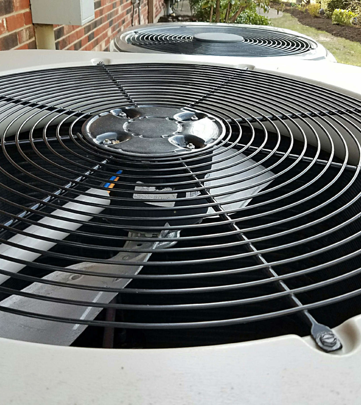 air-conditioner-fans-MRT8LM8